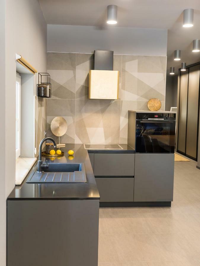 Magnolia - Modern Apartment Near City Center And Sea Poreč Eksteriør billede